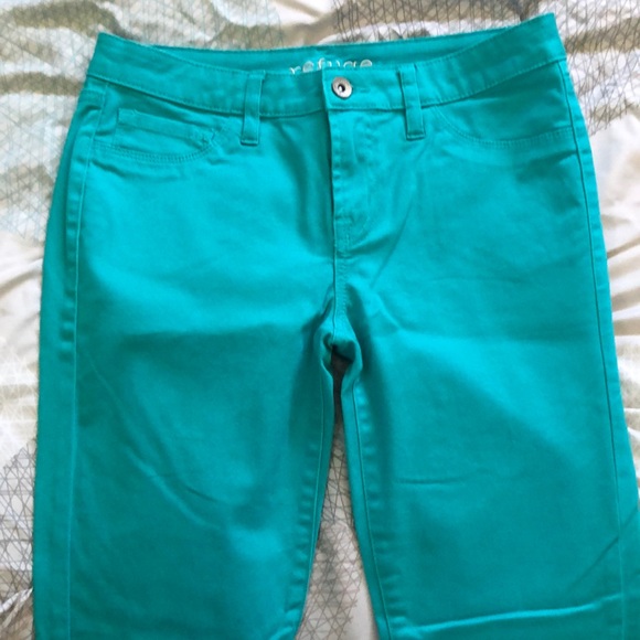 Colored Jeans - Picture 4 of 5